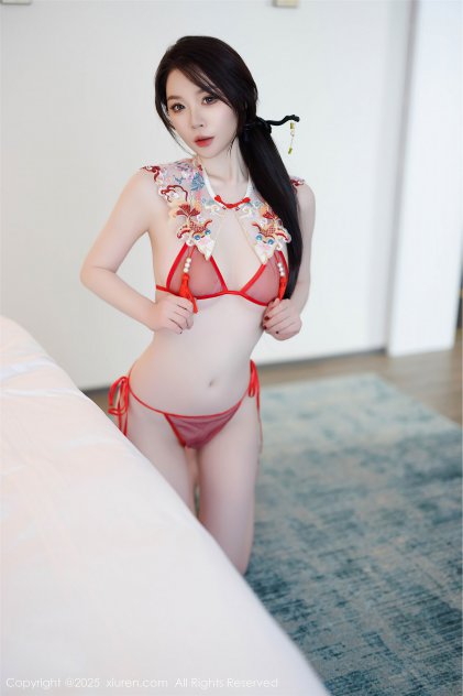 免费看国产美女裸体视频海报