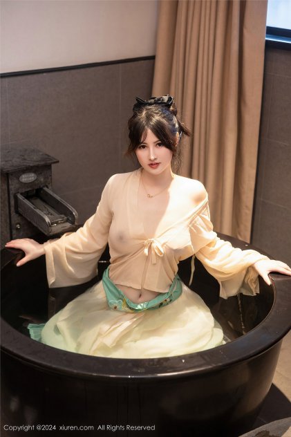 久久近点热线在播海报